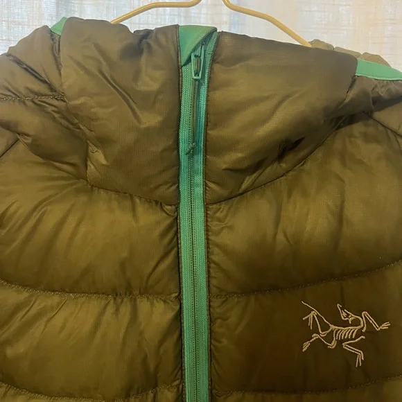 Ayrc’teyrx Cerium hoody puffy jacket - Picture 3 of 10